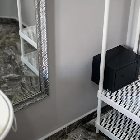 Elite Portanova Guest house