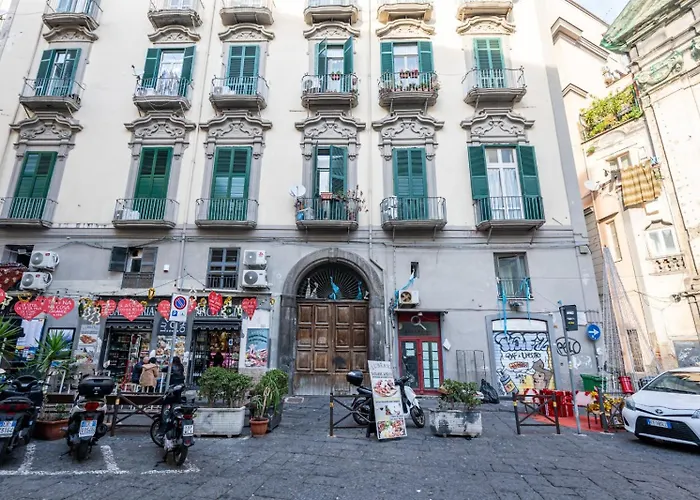 Konukevi Elite Portanova Napoli