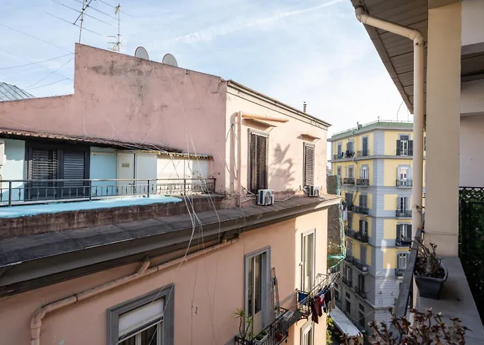 招待所 Elite Portanova